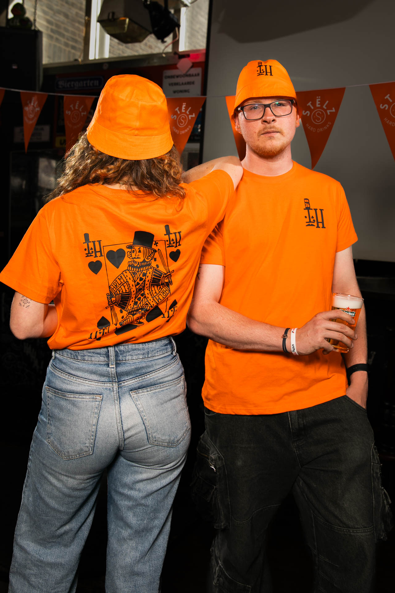 Voor- en achterkant van het Lange Heer WK t-shirt